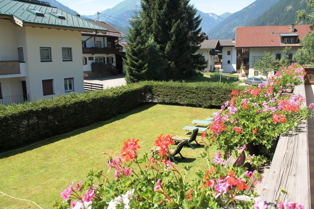 feratel-Haus Sonne - Haus Sonne Mayrhofen - Garten 1