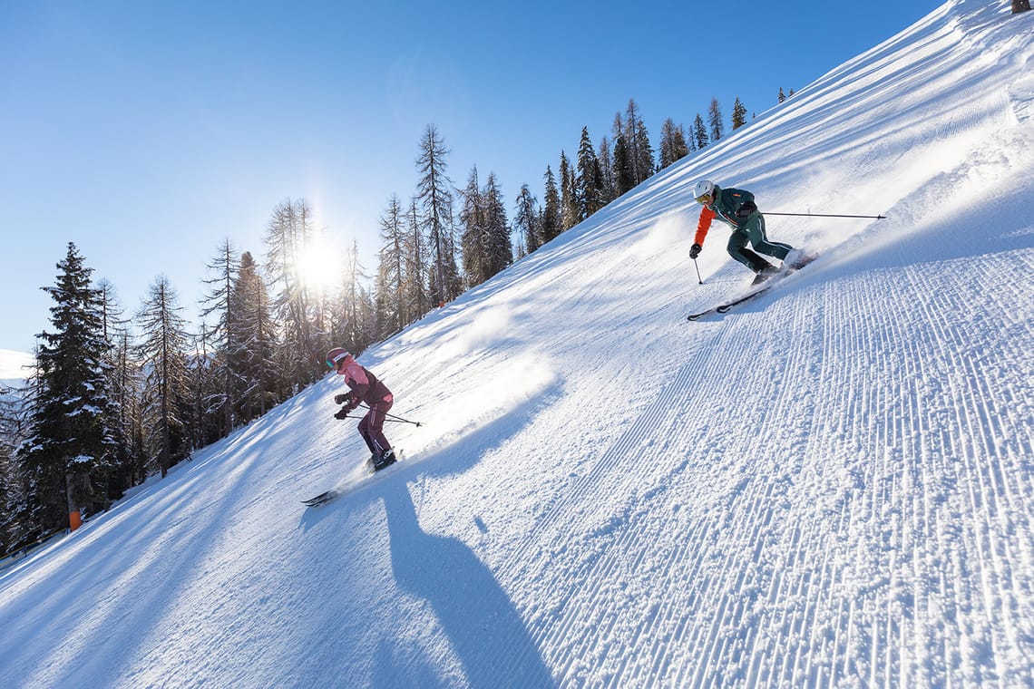 Video recording and racy piste pleasure in Mayrhofen Video recording and racy piste pleasure in Mayrhofen