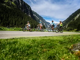 mhf-sommer-familienurlaub-mayrhofen-hippach-stilluptal-foto-dominic-ebenbichler ©Dominic Ebenbichler