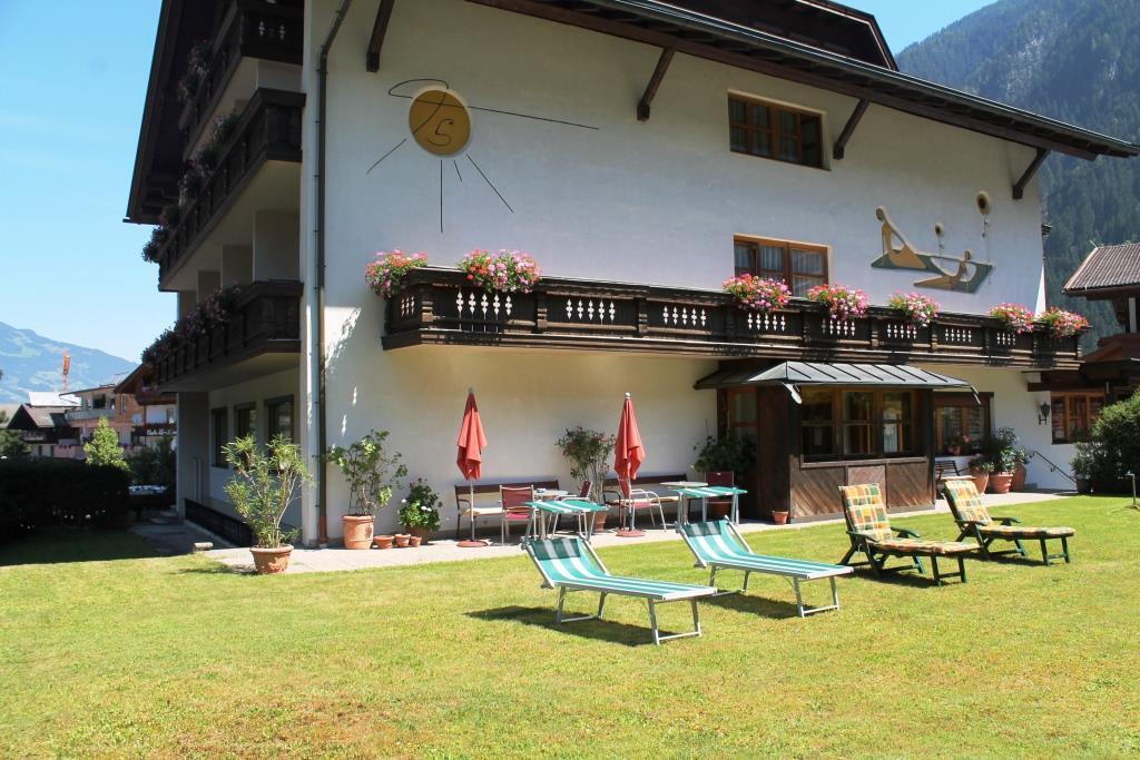 feratel-Haus Sonne - Haus Sonne Mayrhofen - Garten