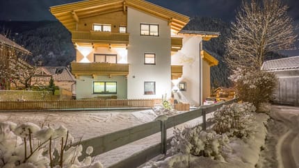 feratel-Apart Dengg - Hausansicht Winter2