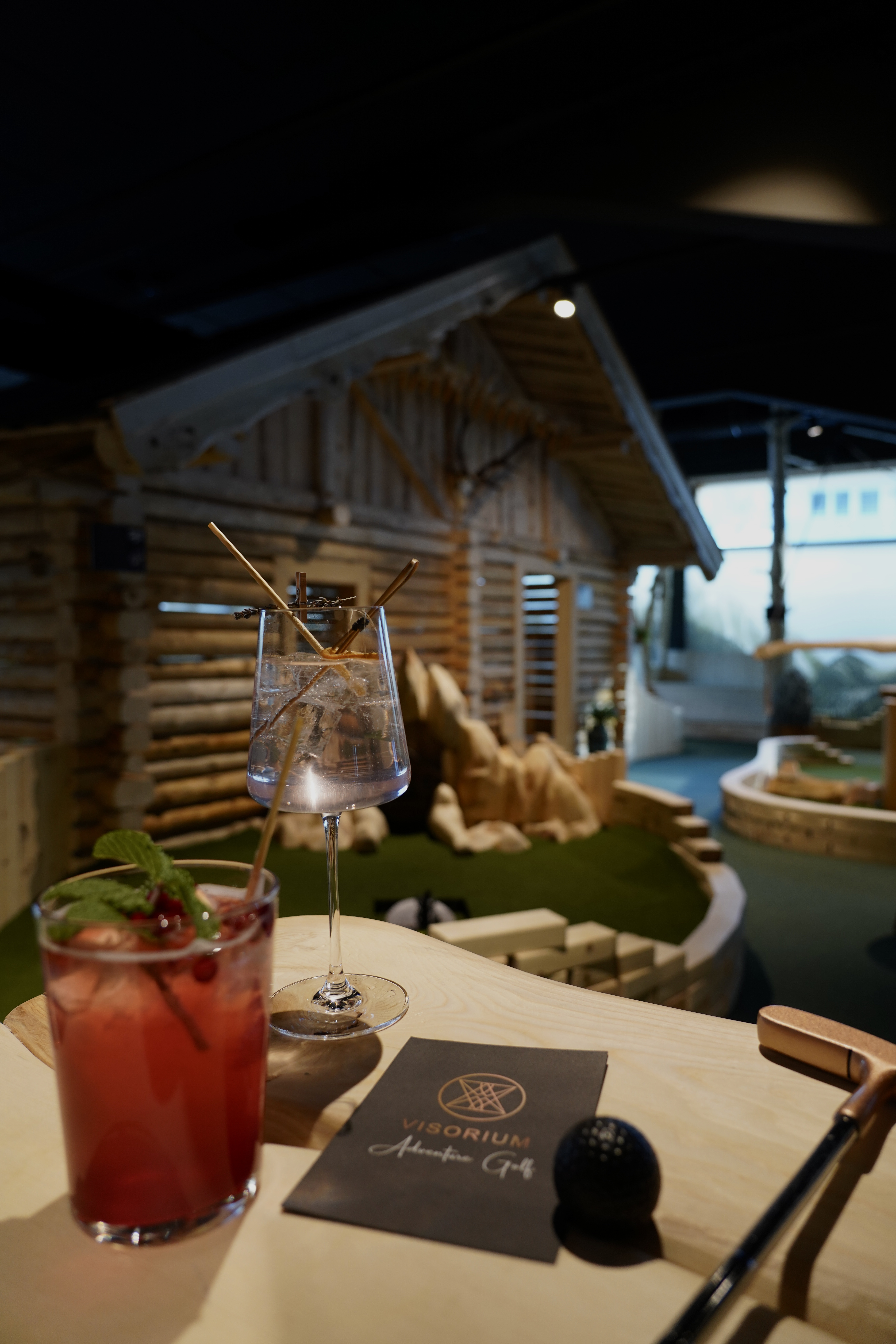 VISORIUM - Golf & Drinks