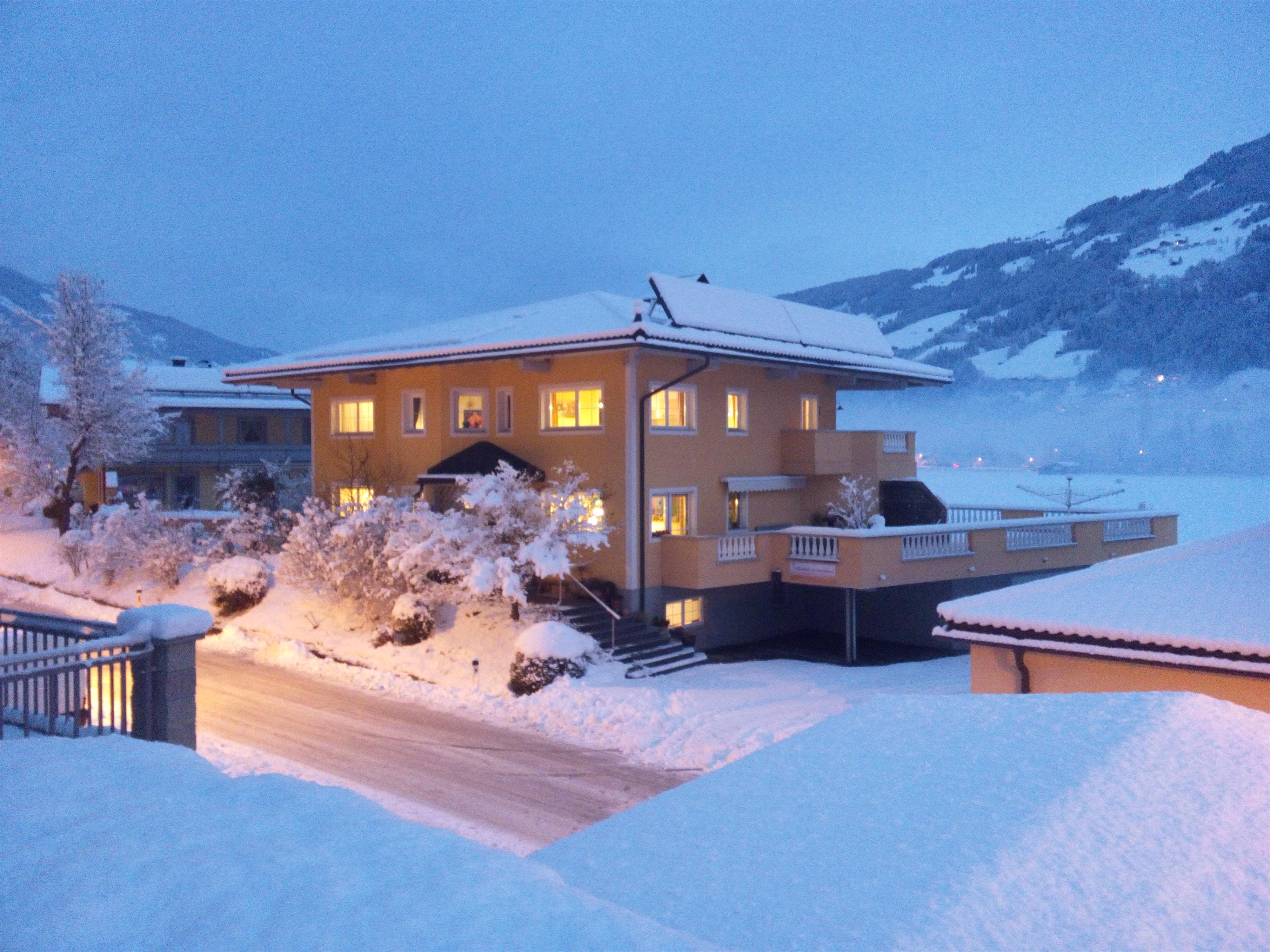 feratel-Traum-Ferienwohnung Wechselberger - Traum-Ferienwohnung, am frühen Morgen im Winter
