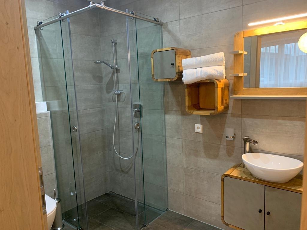 feratel-Apart Wexwood Zillertal - wexwood_badezimmer_studio