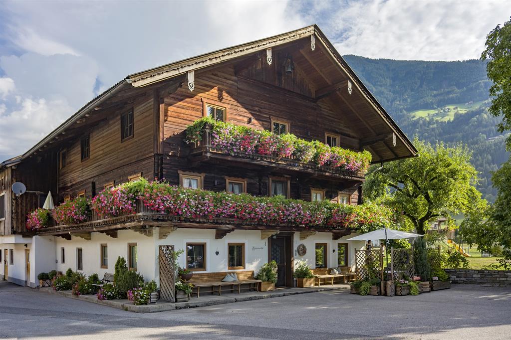 feratel-Schustererhof - Schustererhof_Taxachgasse_12_Stumm_Haus_aussen_1 -