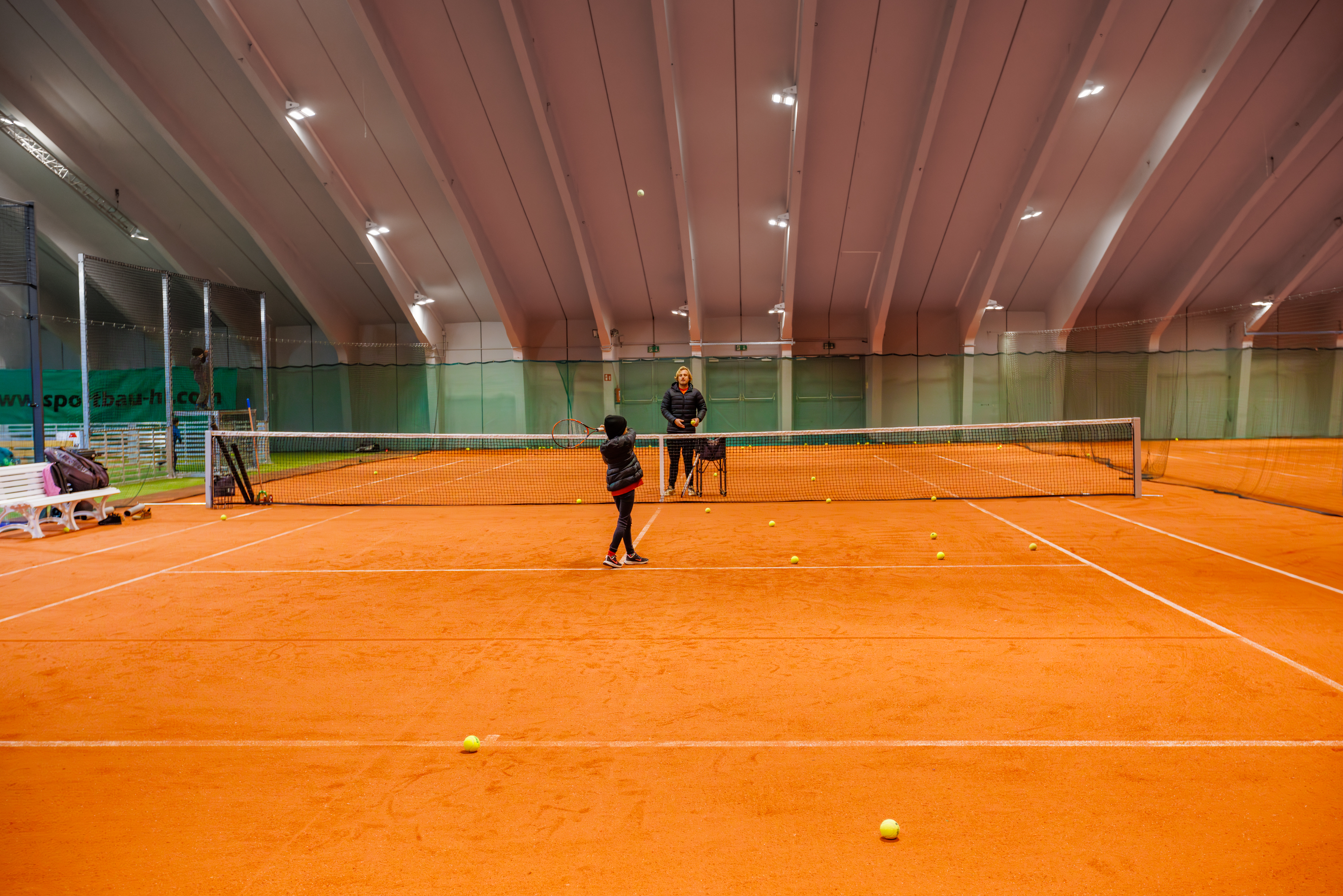 mys-Indoor tennis court and paddle tennis - Hotel Berghof-Tennishalle 3