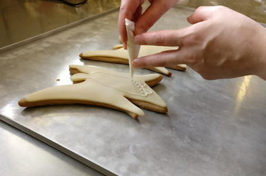 The Mayrhofner Advent Angel is beautifully decorated.