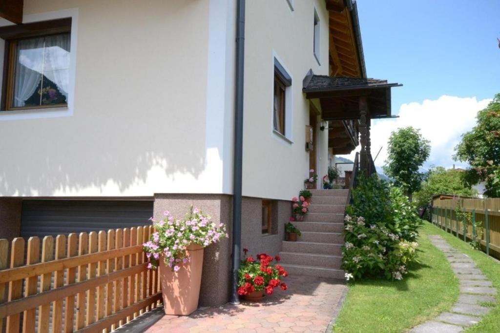 feratel-Ferienhaus Raffeiner - Hauseingang/Treppe