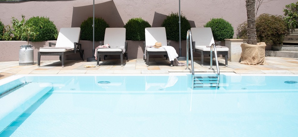 mys-Alpines Schlemmer-Frühstück-Yoga, Swim & Breakkie