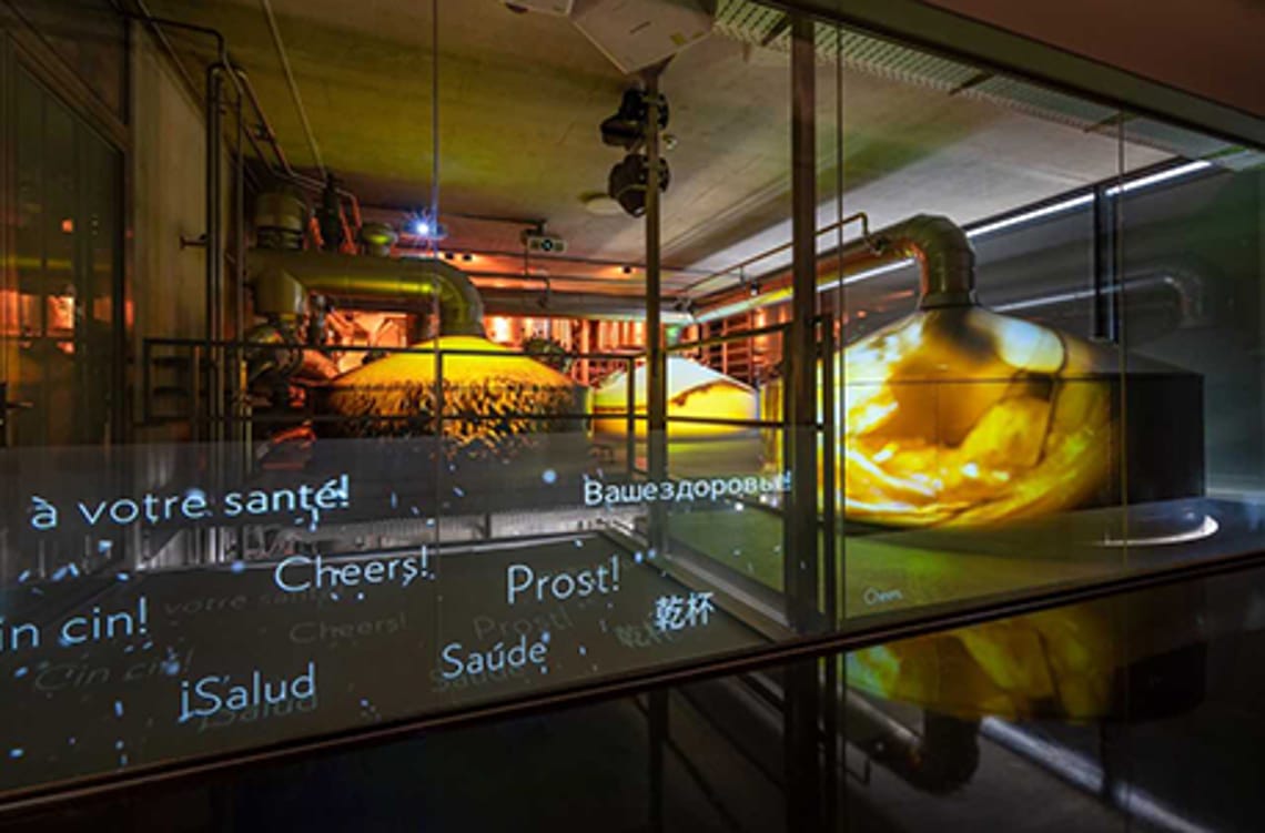 BrauKunstHaus Zell am Ziller Multimedialen Rundgang durch das Besucherzentrum von Zillertal Bier