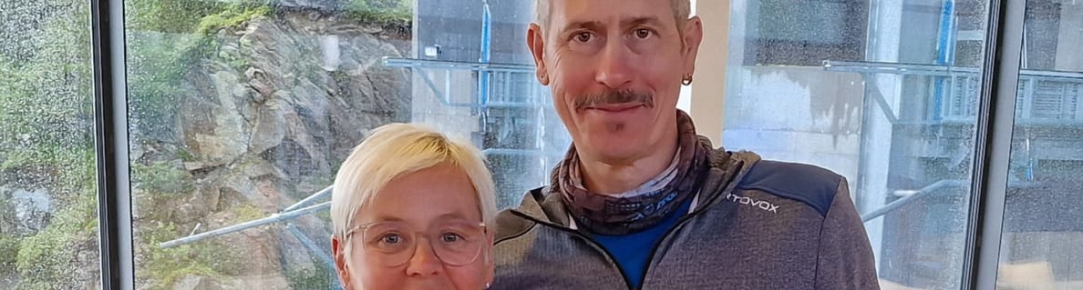 mbb-header-bild-sonnenaufgangsgondel-carola-christian mbb-header-bild-sonnenaufgangsgondel-carola-christian