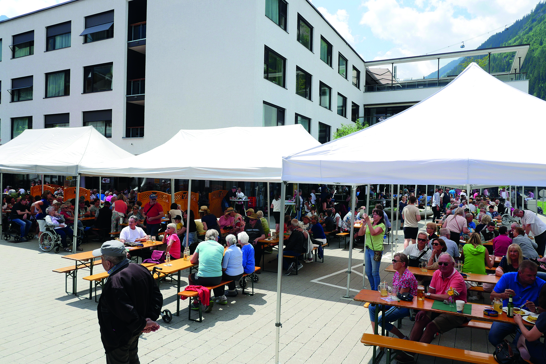 mys-Sommerfest mit Live Musik im Sozialzentrum "Gepflegtes Wohnen" Mayrhofen-Sommerfest Gepflegtes Wohnen