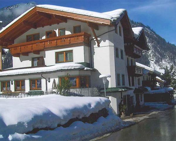 feratel-Gästehaus Moosegg Mayrhofen im Winter