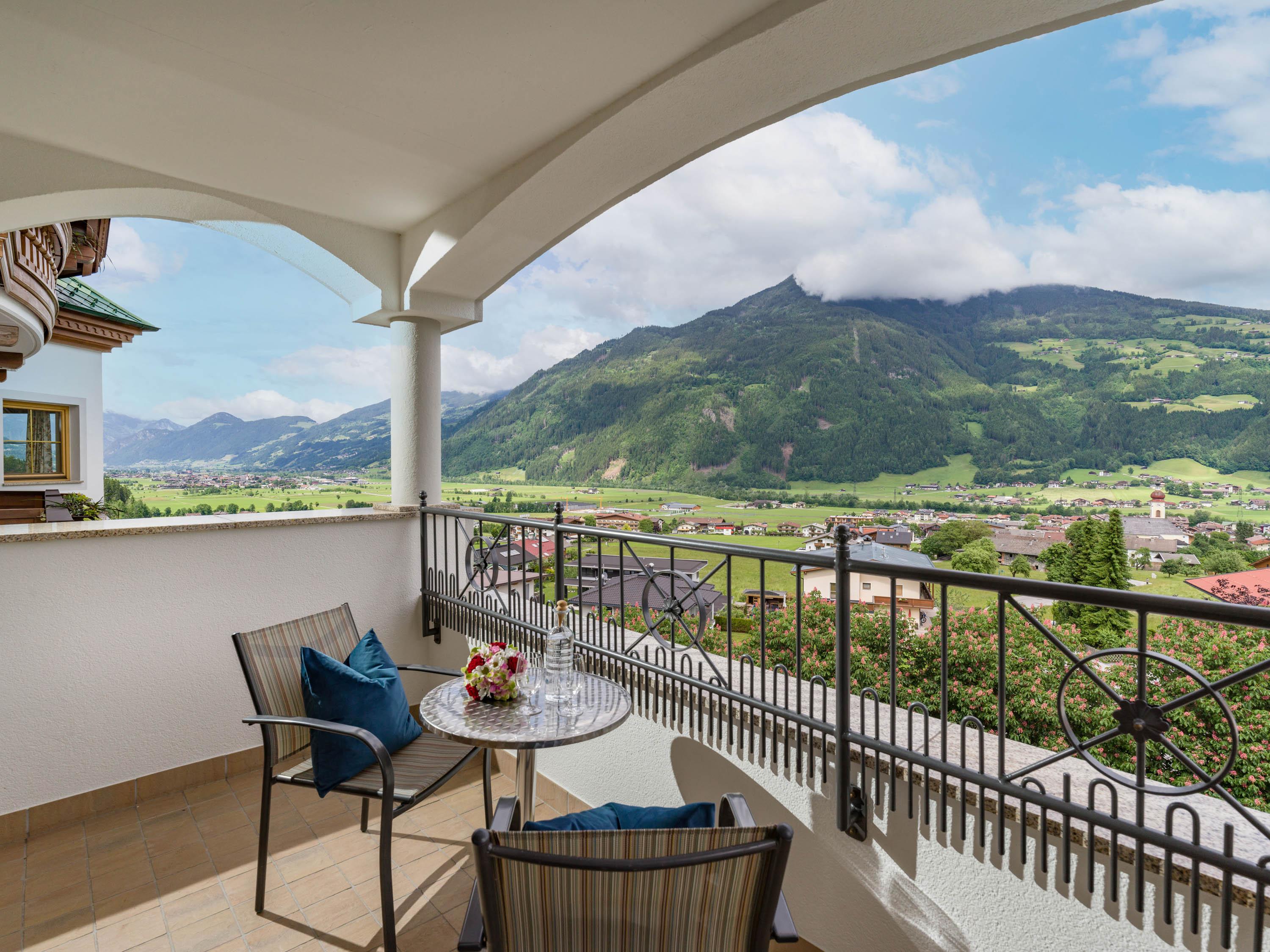 feratel-Platzlhof - mein Hotel im Zillertal - Hotel_Platzlhof_Taxachgraflweg_2_Ried_Zimmer_315_B