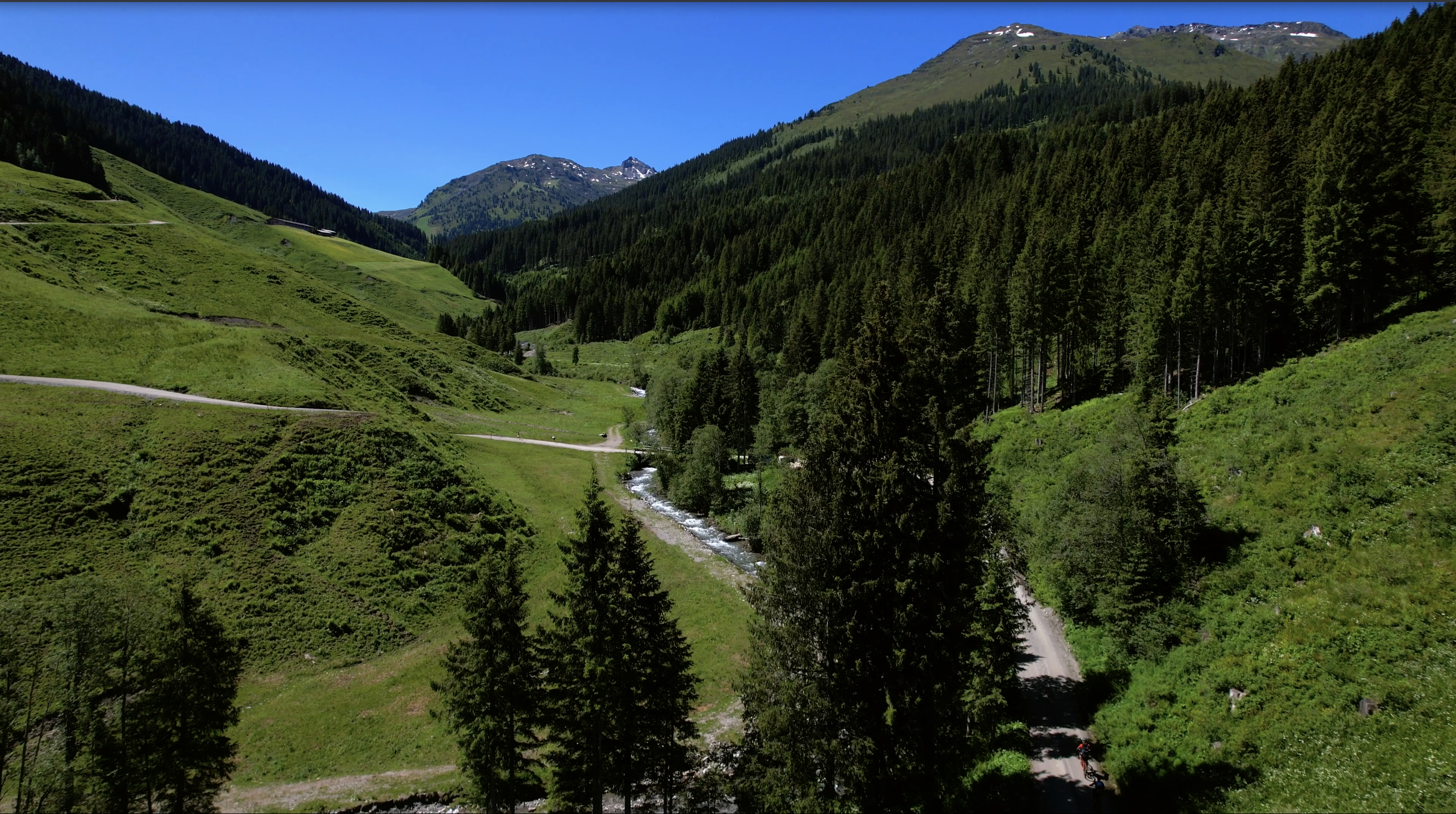 E - Bike Tour geführt nach Hochfügen von Fügen / Jeden Mittwoch / Sport 2000 " Sport Unterlercher "