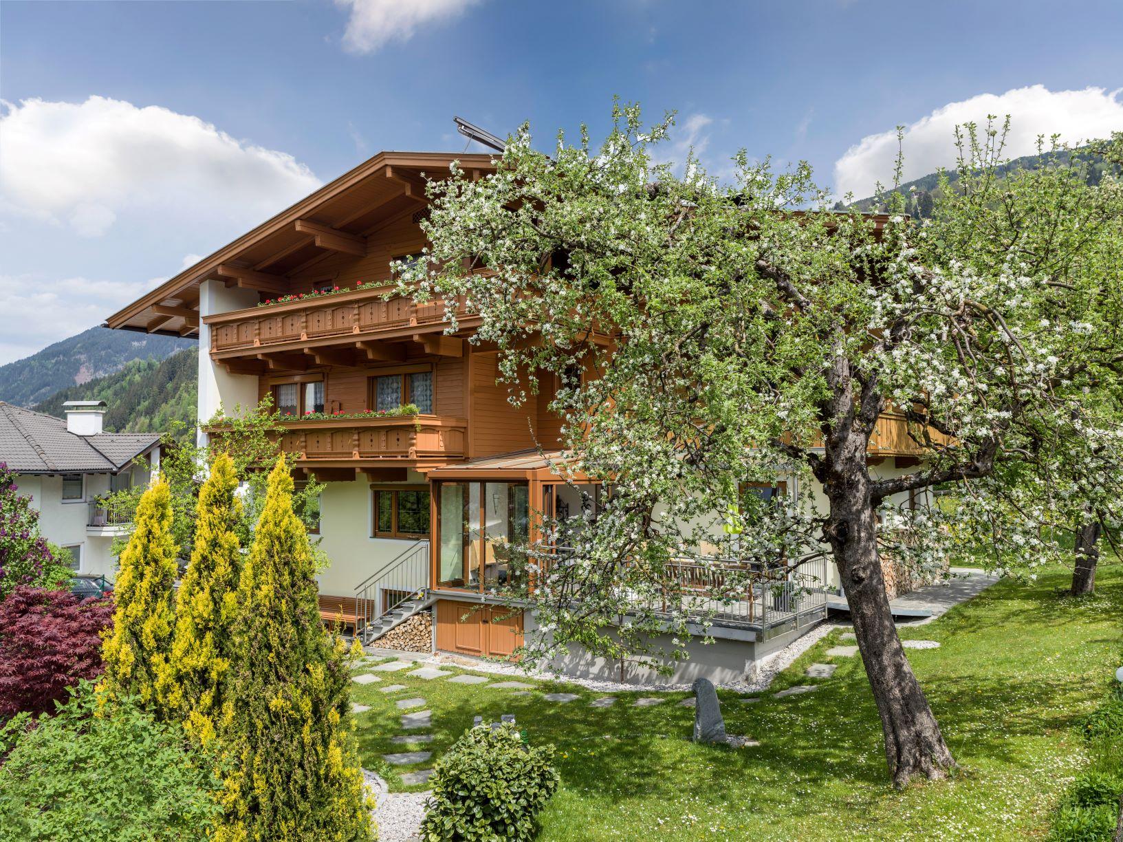 feratel-Ferienwohnungen Anita - Haus_Anita_Zillerweg_1_Stumm_Haus_aussen1