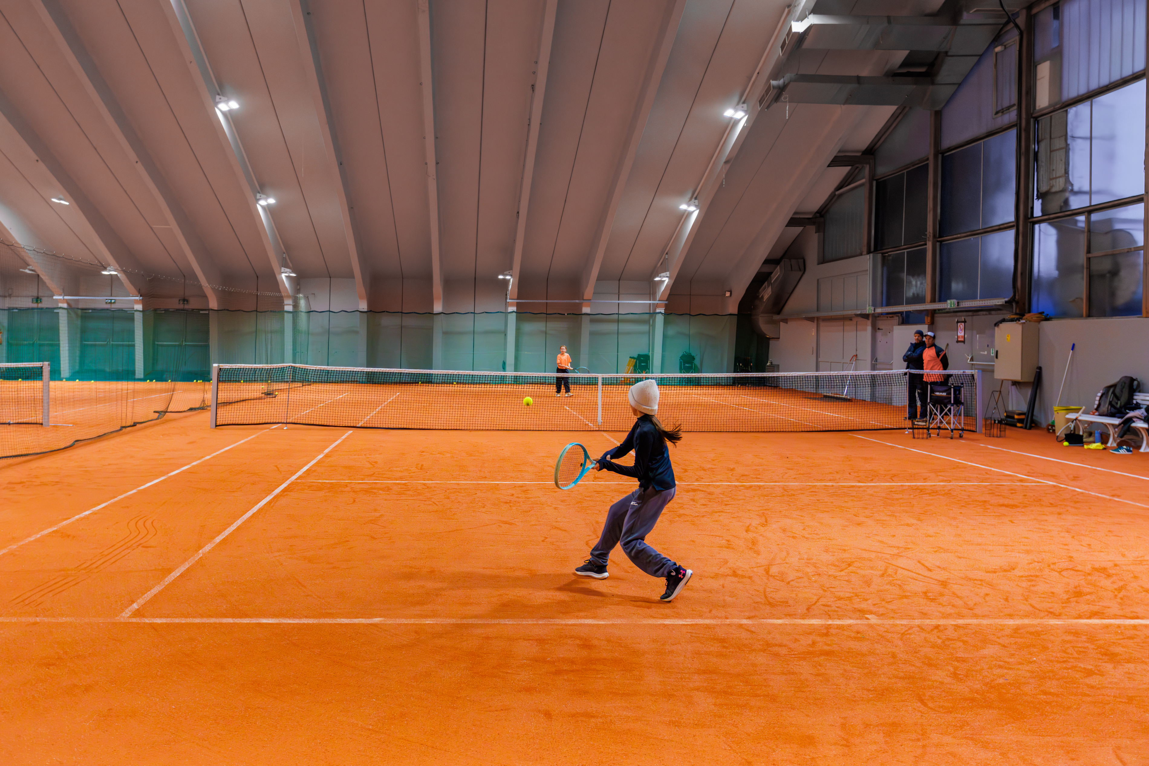 Indoor tennis court and paddle tennis - Hotel Berghof