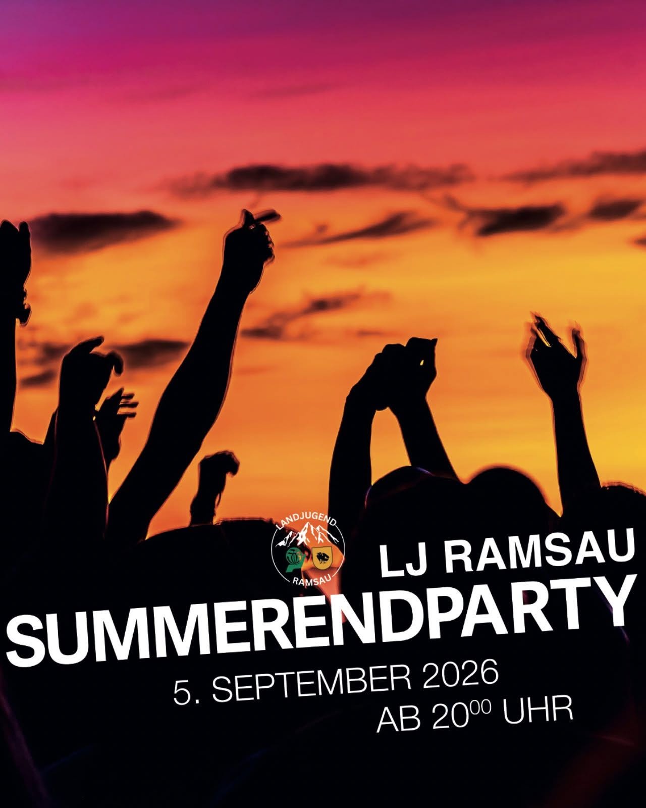 mys-Summer End Party-feiernde Menschen im Abendrot