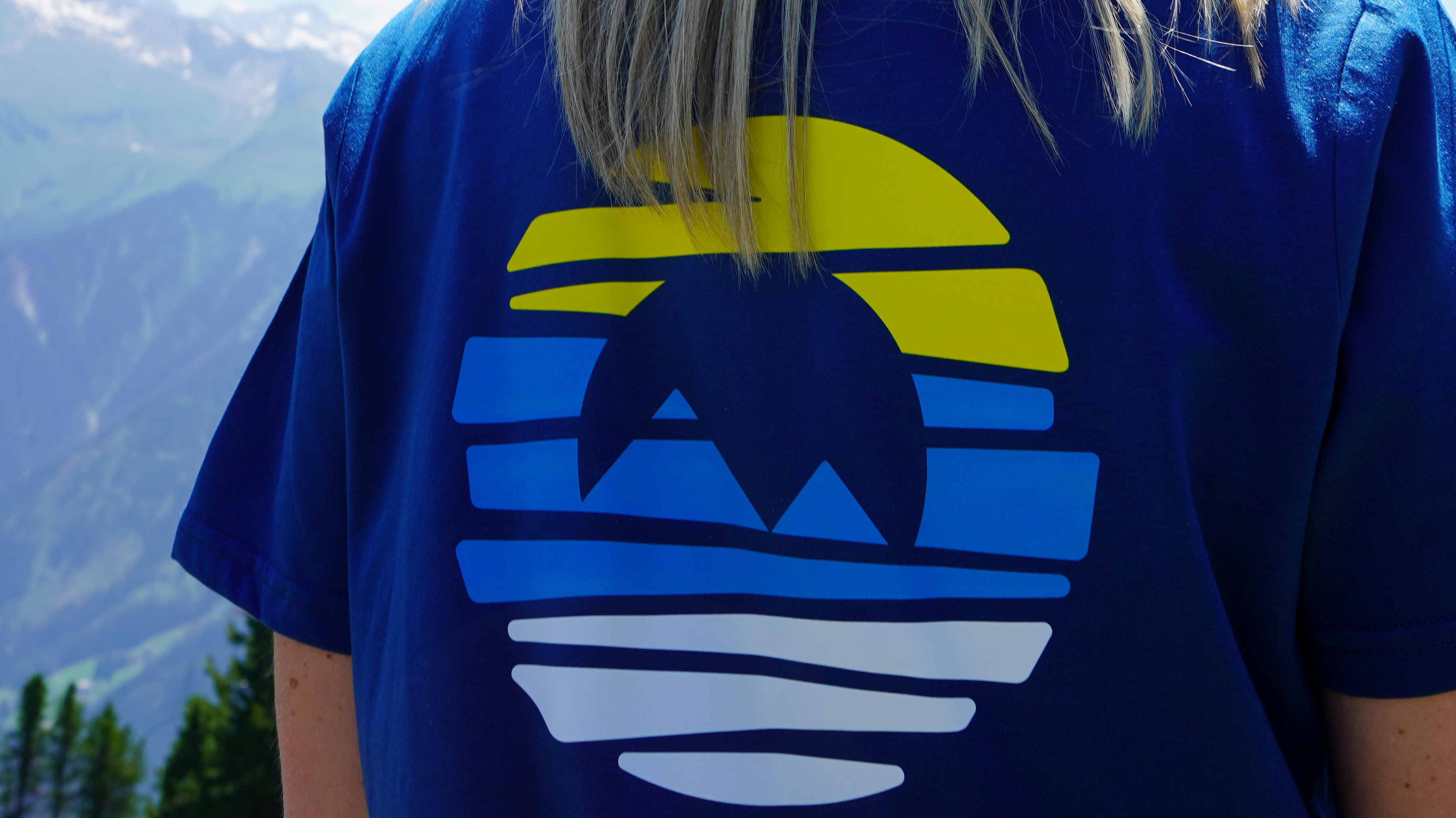 Mountopolis T-Shirt der Mayrhofner Bergbahnen