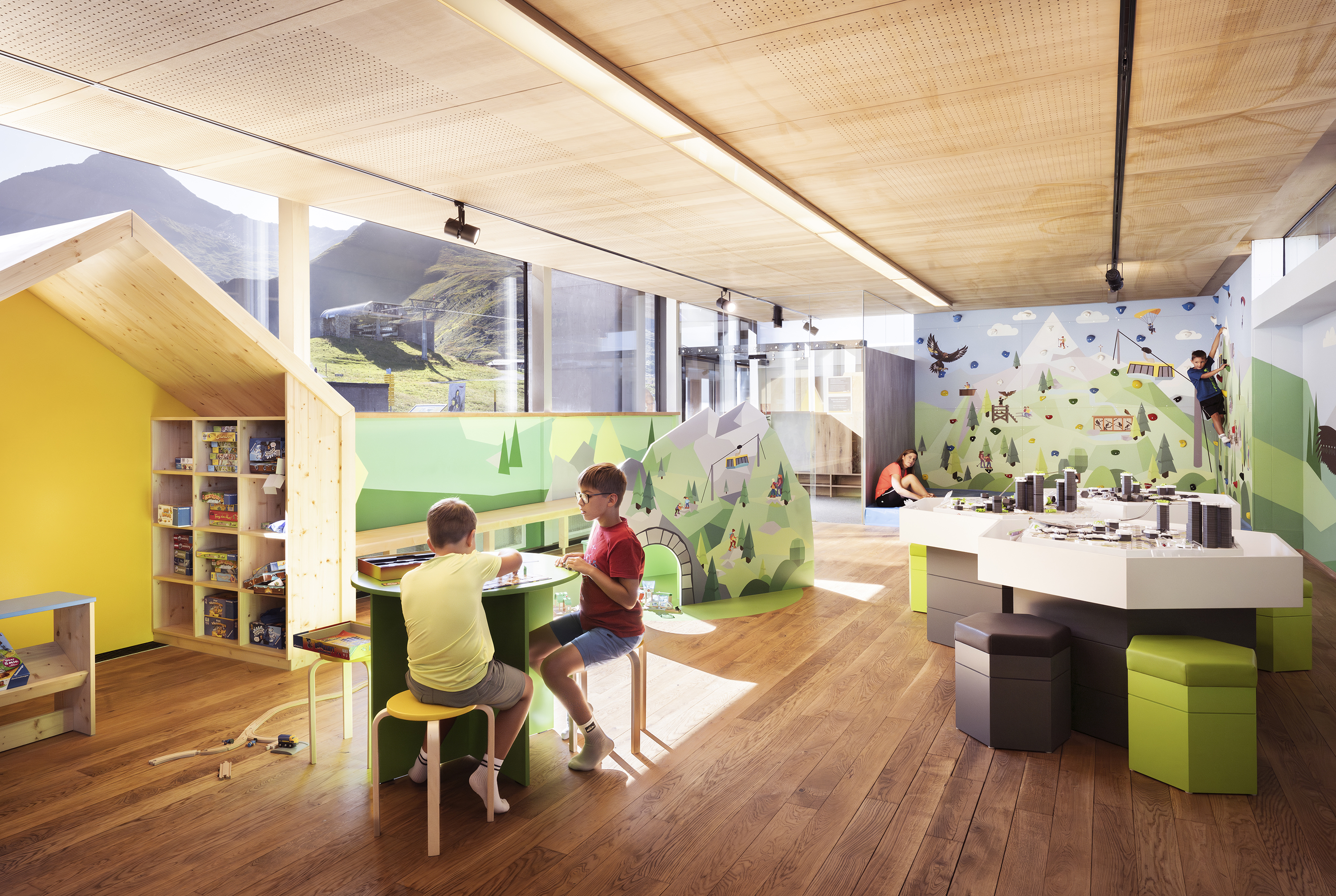 Children play in the AlbertAdler SpieleWelt by Ravensburger at Ahorn in Mayrhofen in the Zillertal