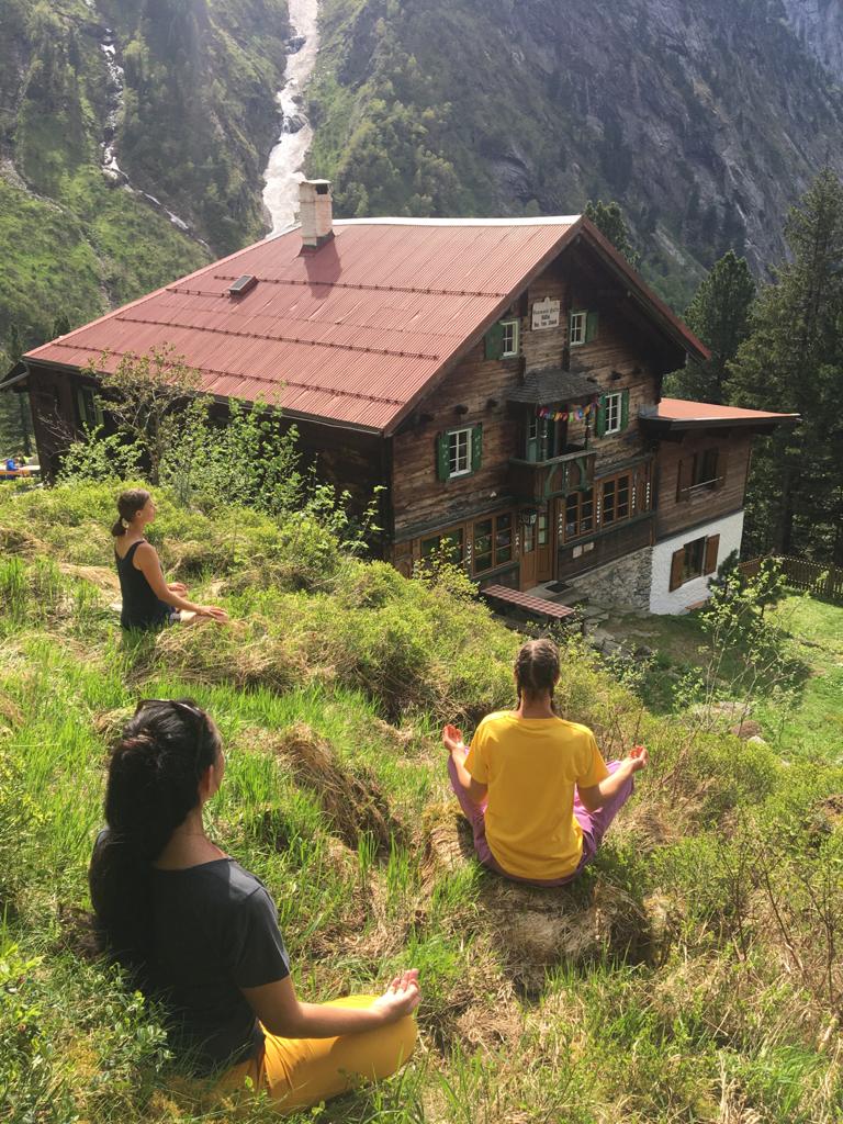 mys-GrawandYoga Retreat with Daniela Gwiggner at the Grawandhütte-Yogaretreat auf der Grawandhütte