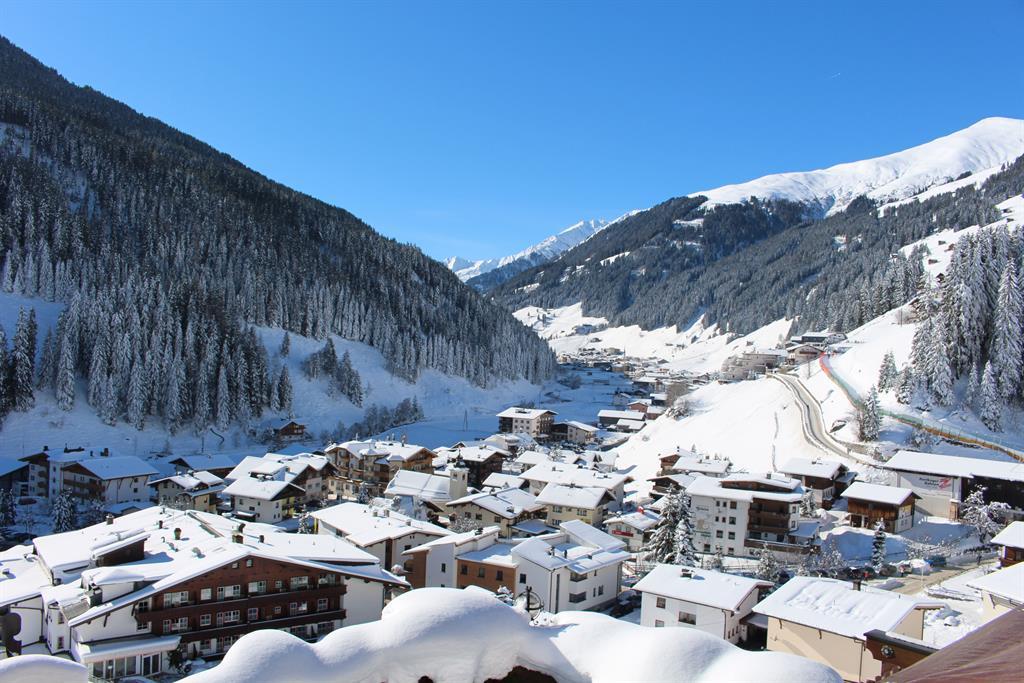 feratel-Helga, Haus - Winterpanorama