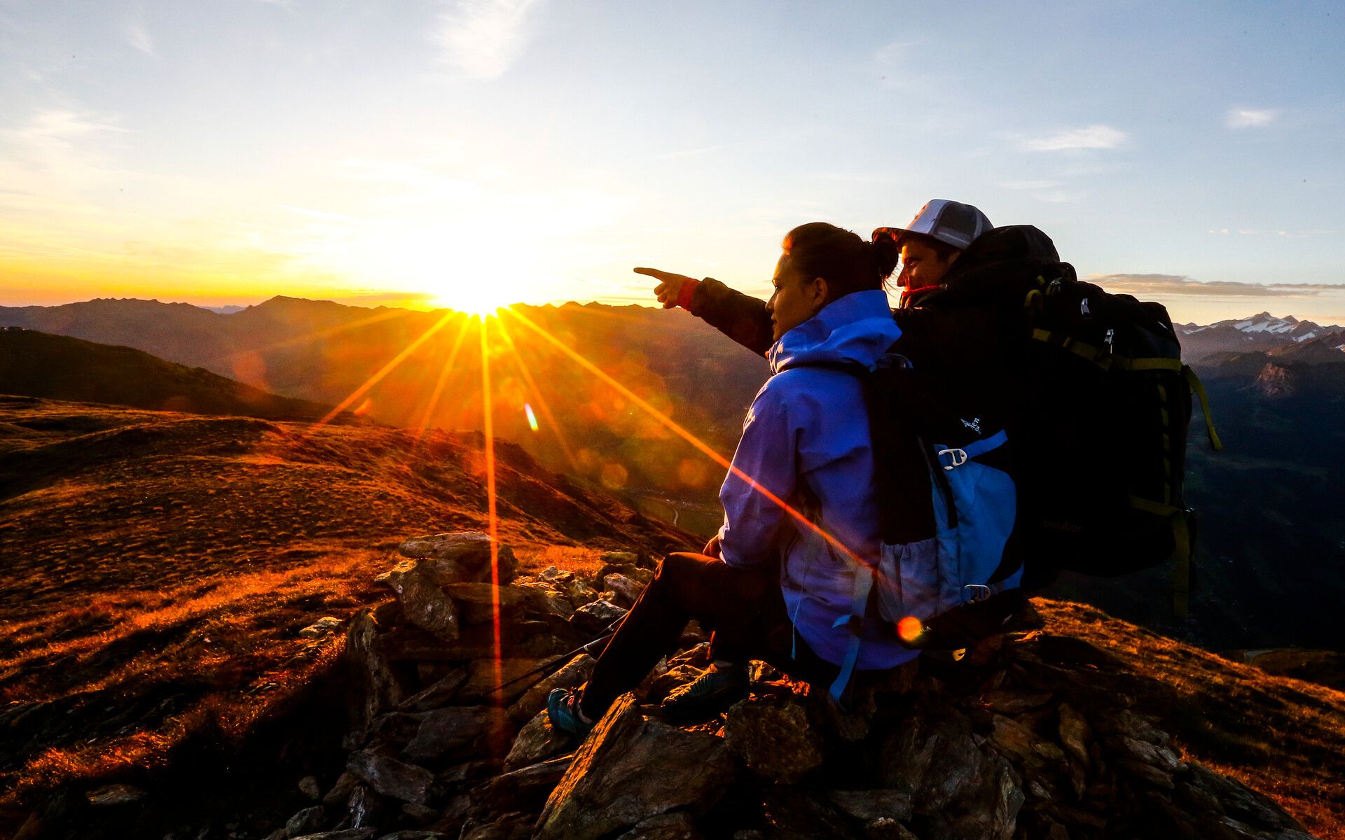 Sonnenaufgangswanderung im Zillertal