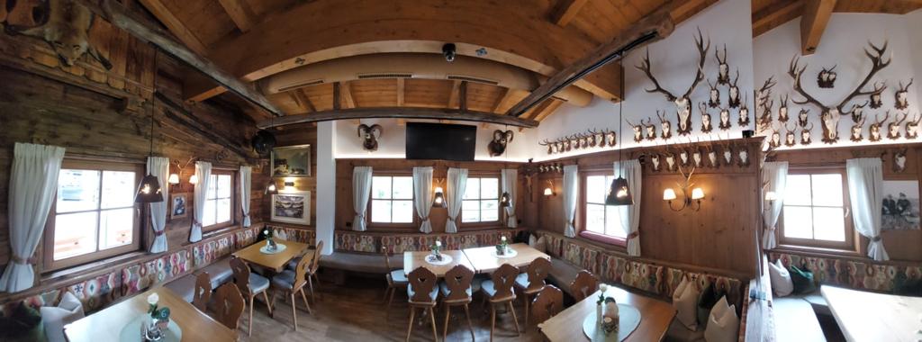 mys-Every Thursday SPARERIBS by MAX in the ZweiEnder-Restaurant