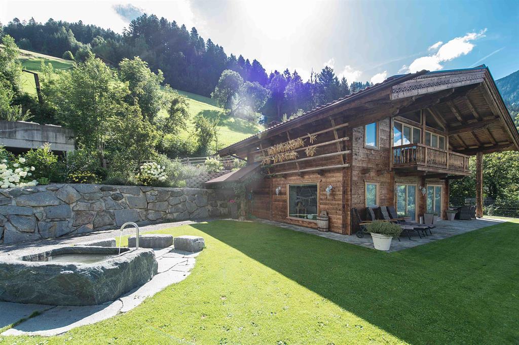 feratel-Chalet Tagesansicht Sommer