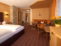 feratel-Appart & Hotel Garni Villa Knauer - Villa Knauer Mayrhofen - Zimmer Bild 4