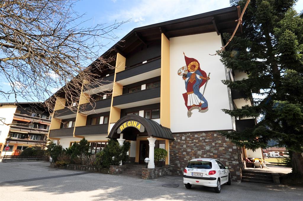feratel-Appartementhaus Zillertal Arena - Appartementhaus Zillertal Arena im Sommer