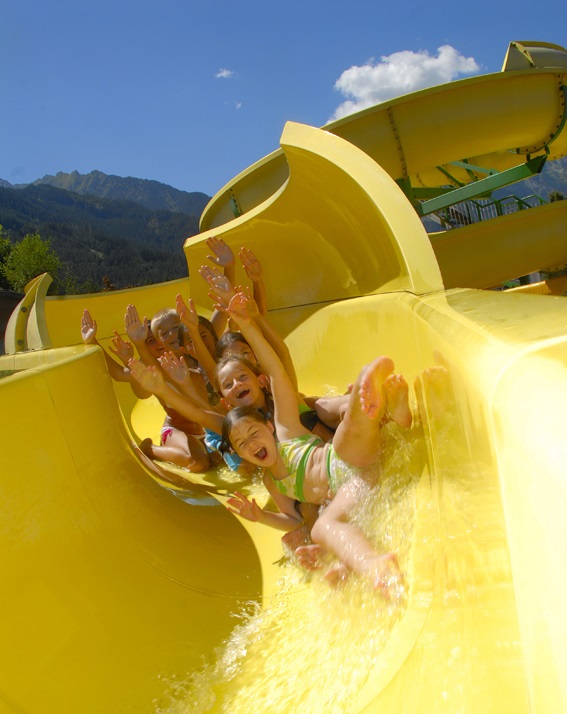 mys-Entrance outdoor pool at the Erlebnisbad Mayrhofen-Erlebnisbad Mayrhofen - Freibad