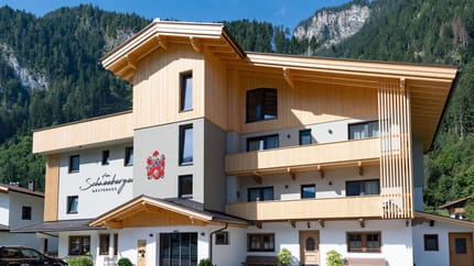 feratel-Landhaus & Gästehaus Schneeberger / Walchenhof - Gaestehaus_Schneeberger_Burgstall_362_Mayrhofen_08