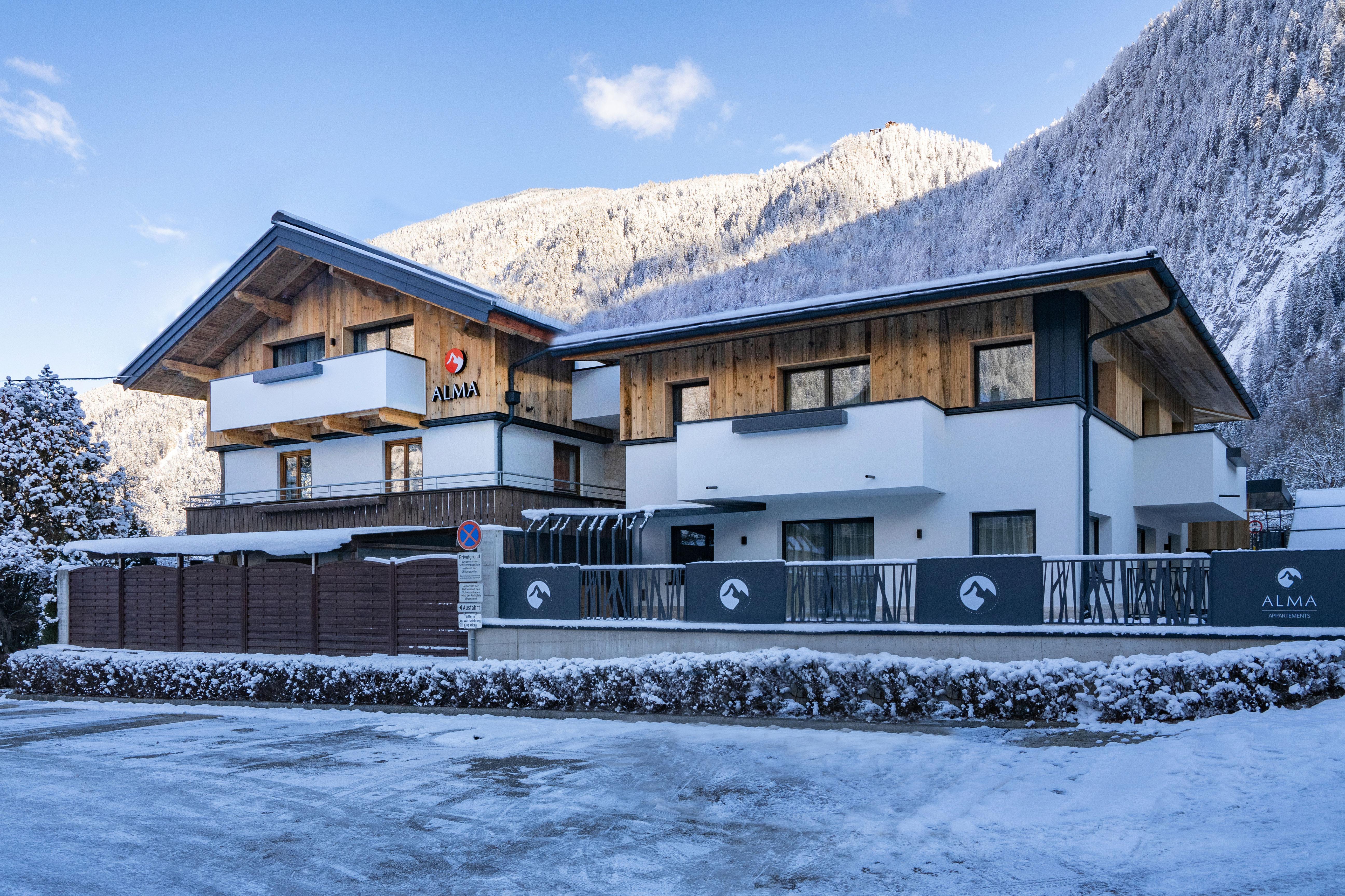 feratel-Appartements Alma - Apparement_ALMA_Maidlergasse_378_Mayrhofen_aussen_