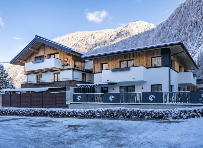 feratel-Appartements Alma - Apparement_ALMA_Maidlergasse_378_Mayrhofen_aussen_