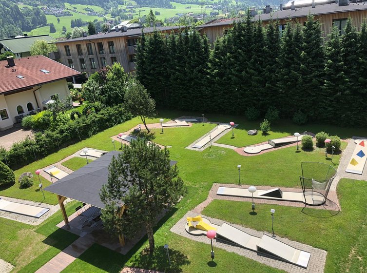 mys-Minigolf bei der Ramba Sportsbar in Hippach-csm_minigolf-r_4854aecaf8843b3cc0d657428d747cf4_f08965cf1c.jpg