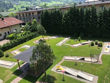 mys-Hundsbichler Georg OG / Ramba-Zamba Bar-Hundsbichler Georg OG / Ramba-Zamba Bar - csm_minigolf-r_4854aecaf8843b3cc0d657428d747cf4_f08965cf1c.jpg Minigolf - Ramba Sportsbar