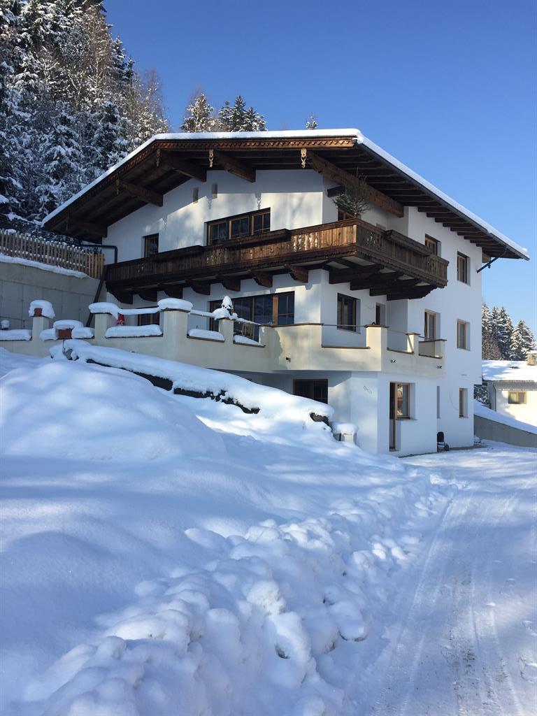 feratel-Ferienwohnung Gruber Barbara - Hausansicht Winter
