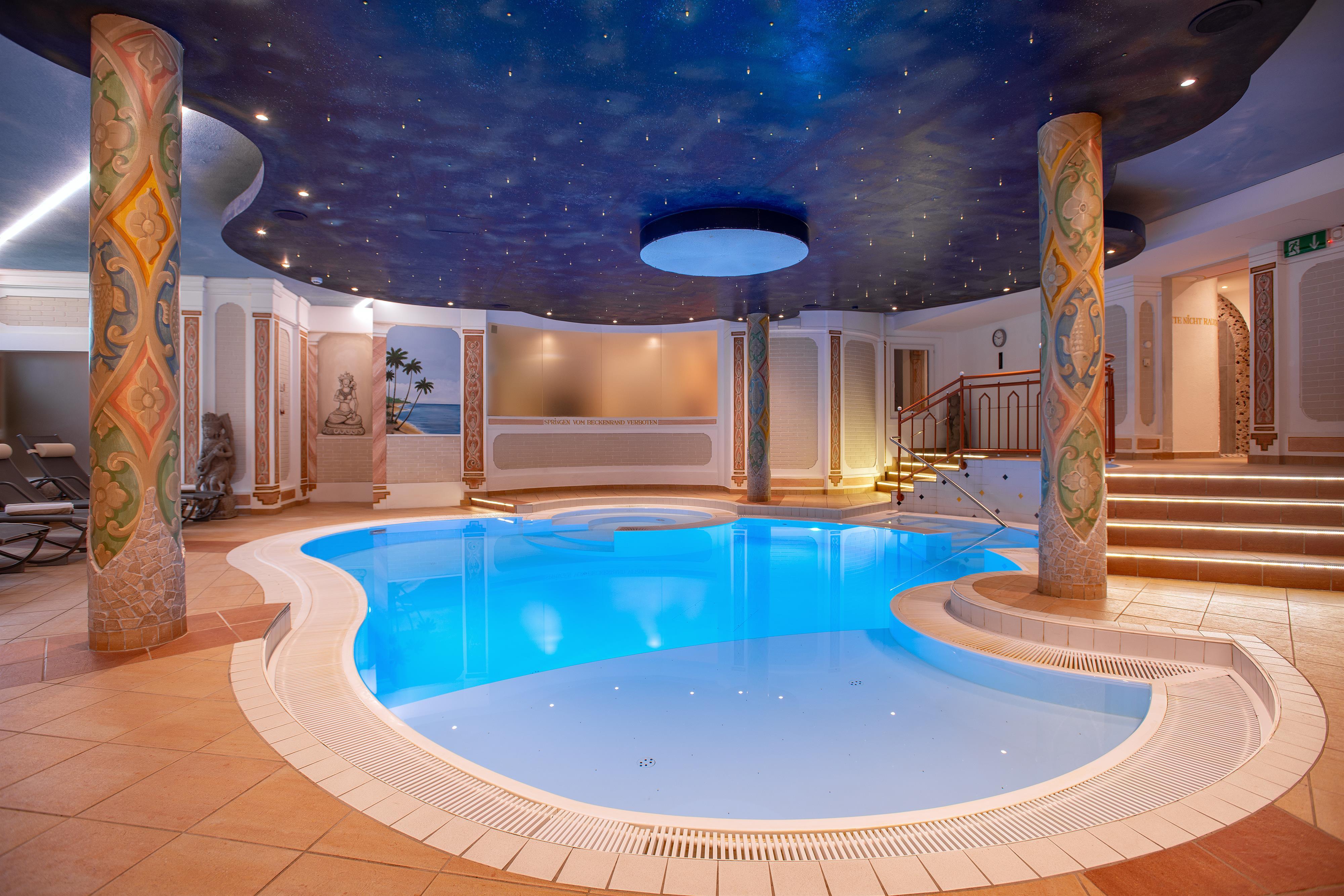 feratel-Hotel Glockenstuhl - Hallenbad Hotel Glockenstuhl in Gerlos