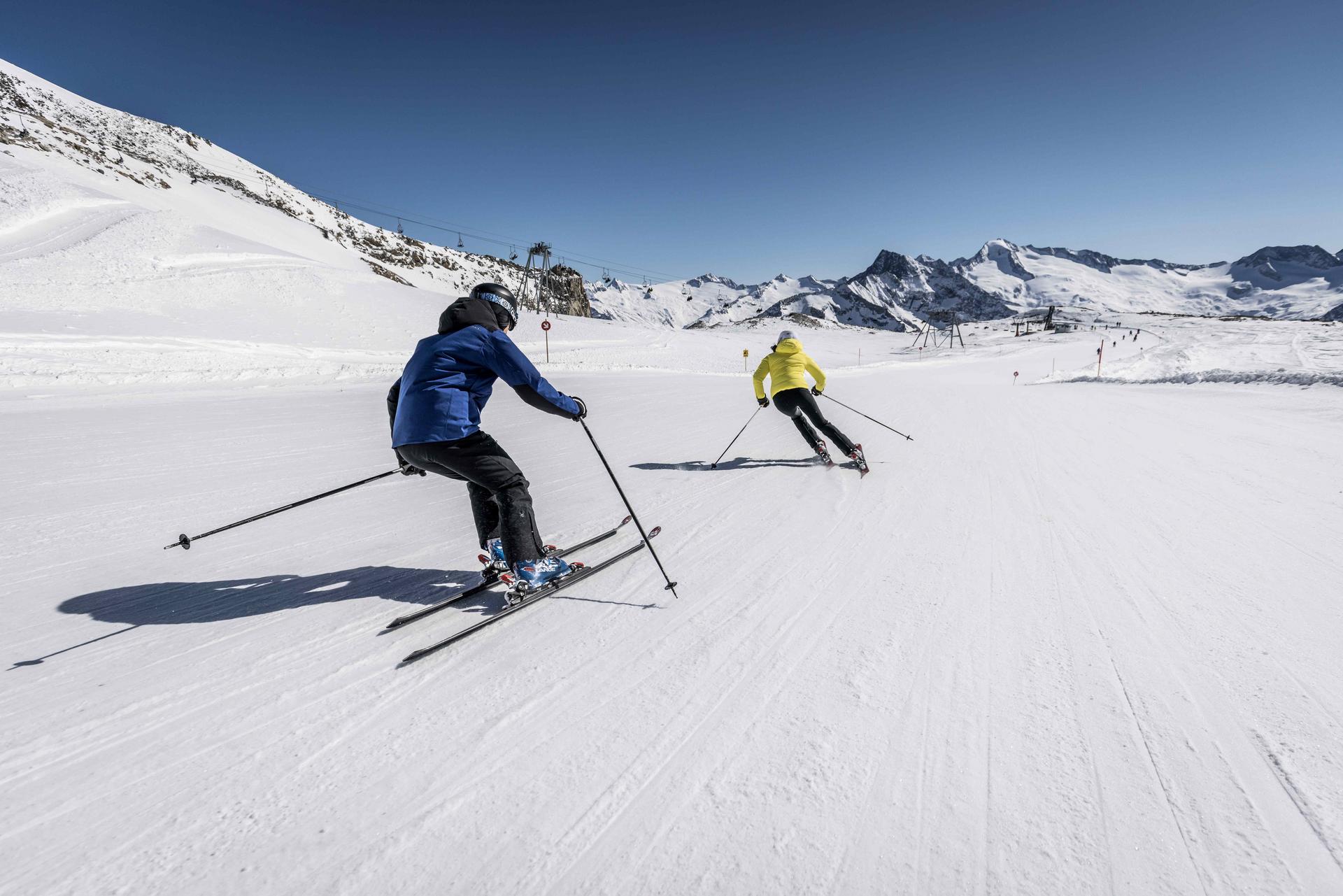Guided glacier tour Ski- und Gletscherwelt Zillertal 3000
