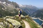 Hiking tour in Zillergrund Valley with view of the Zillergründl Reservoir