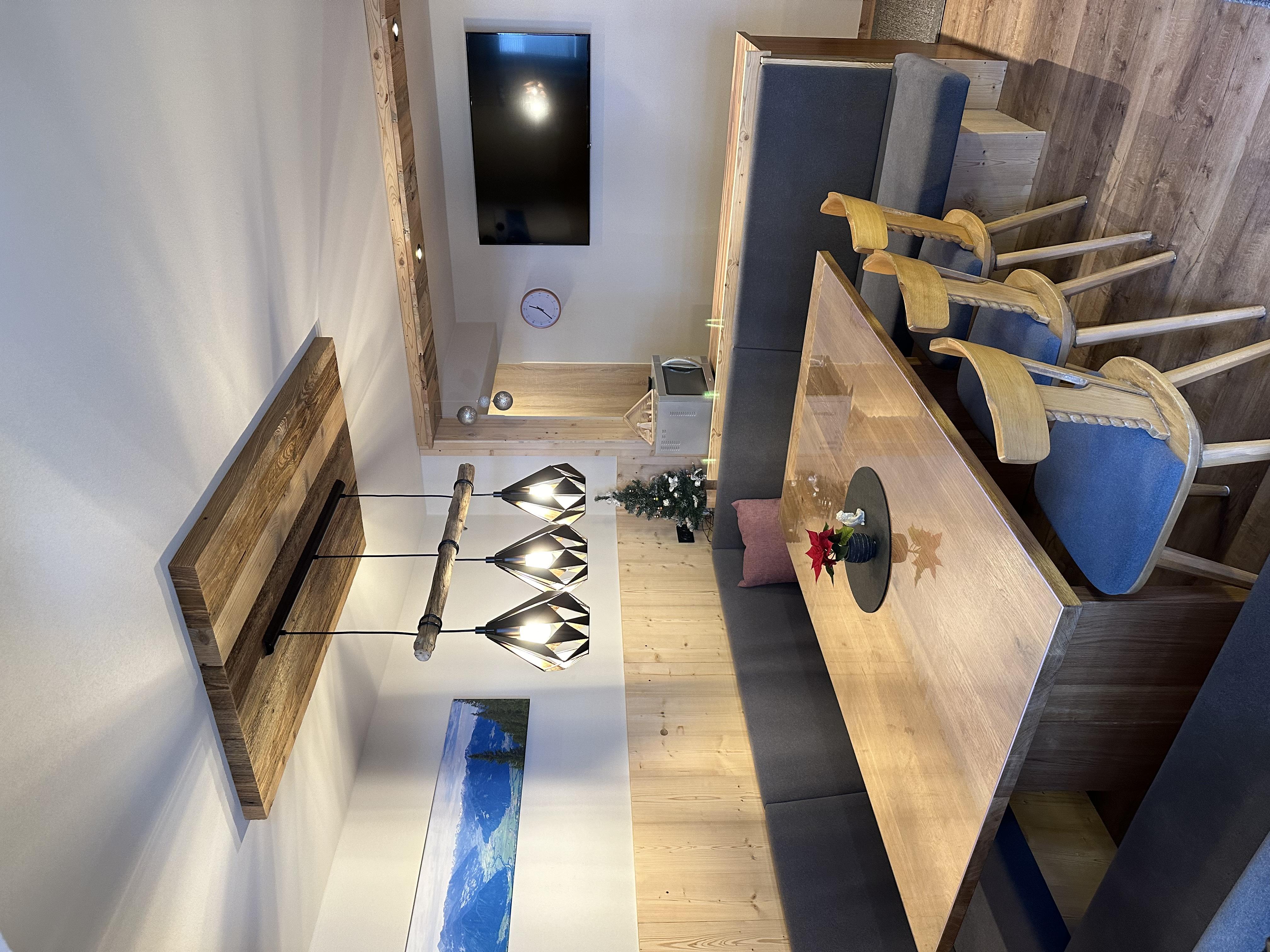 feratel-Ferienwohnung Bischofer - Esstisch