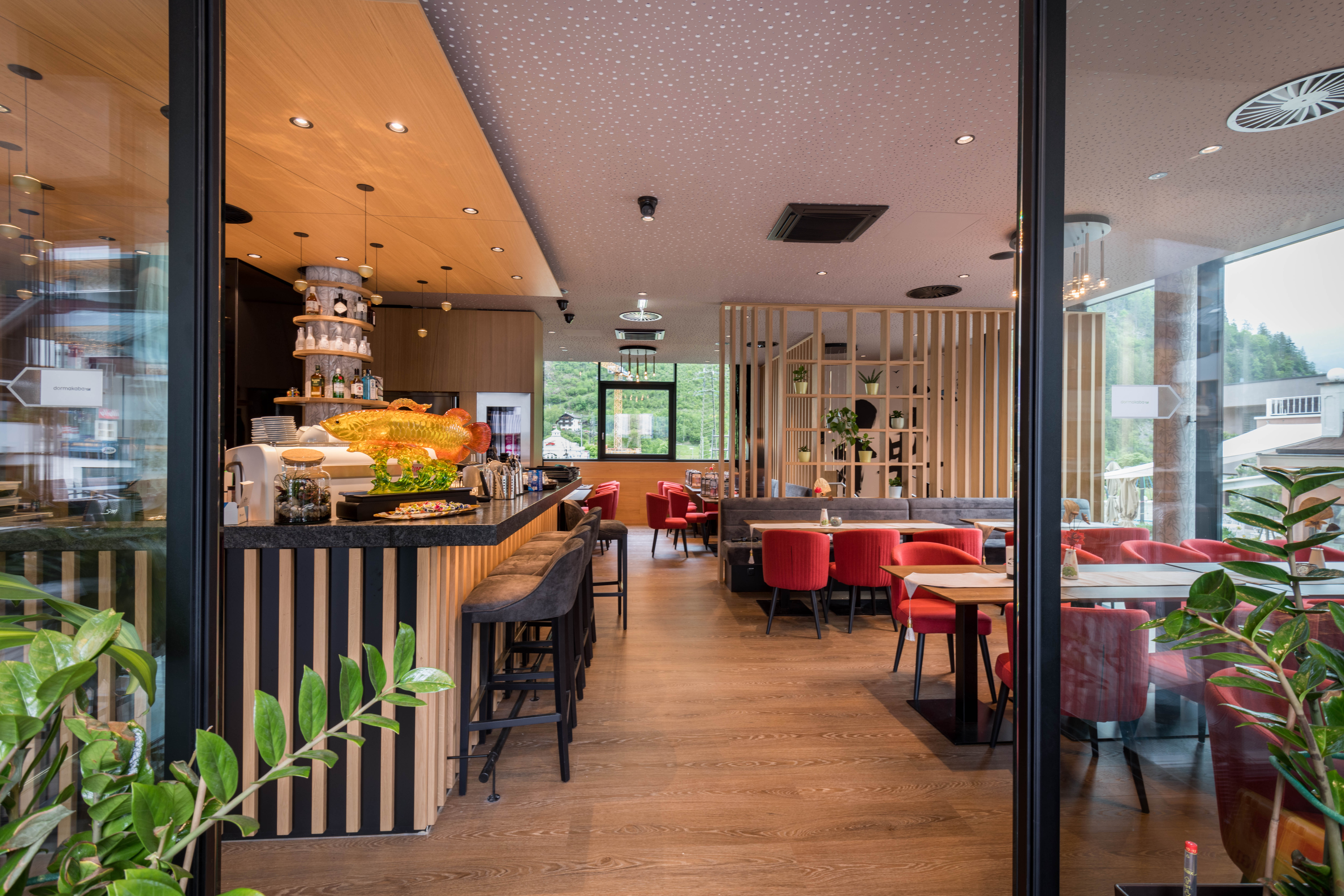 mys-Sushi Restaurant Mr. Lei-Mr. Lei