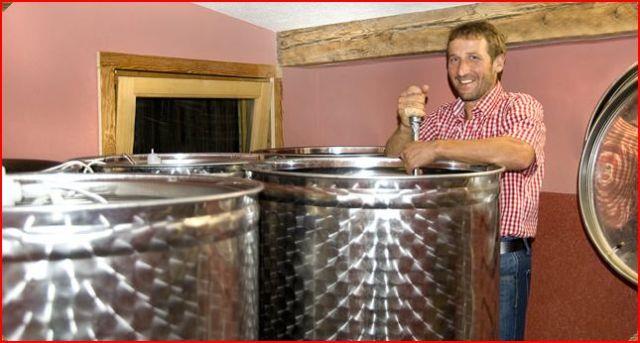 mys-Schnapsbrennerei Innerummerland - Fam. Dengg-Media Upload