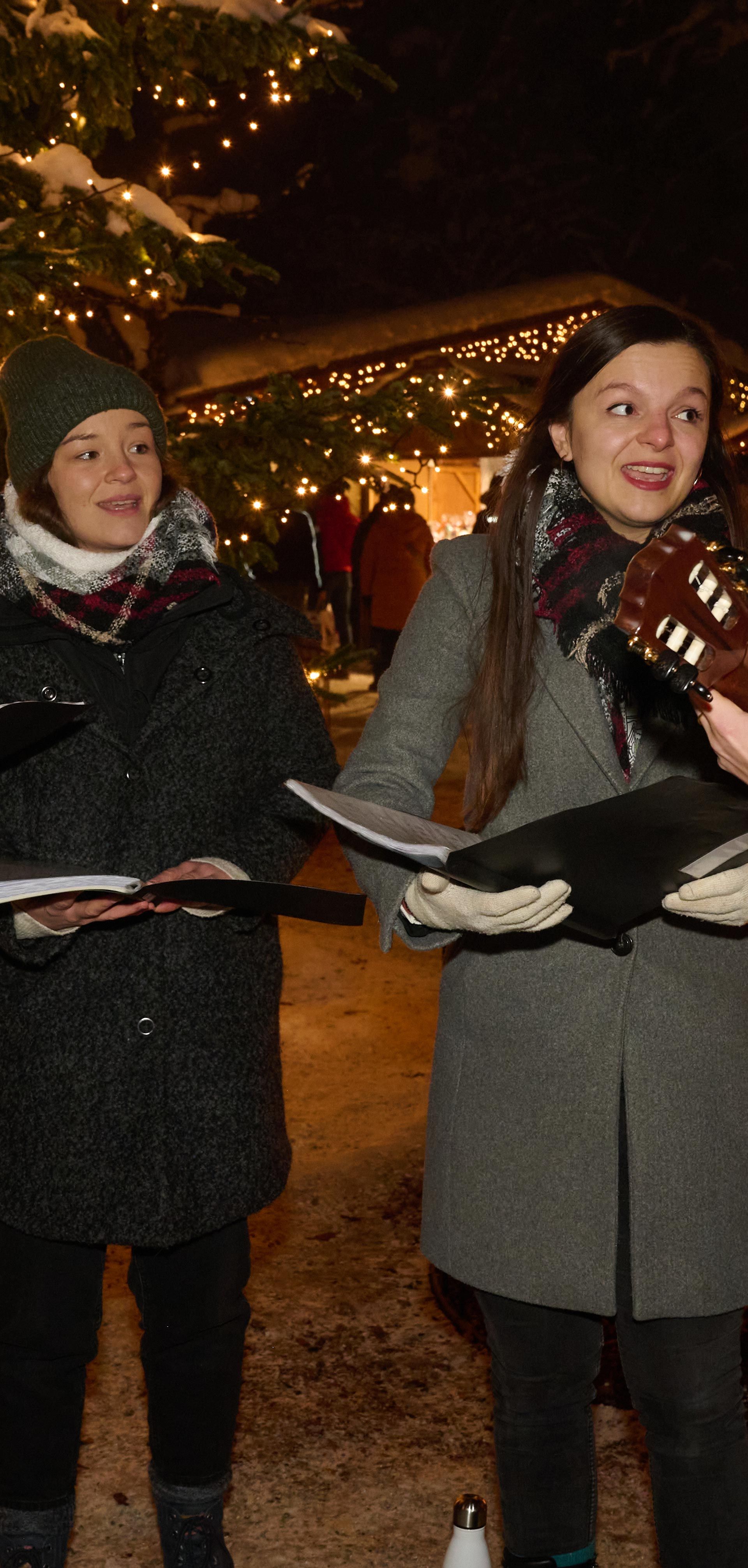 Five well-known Advent songs in the Zillertal