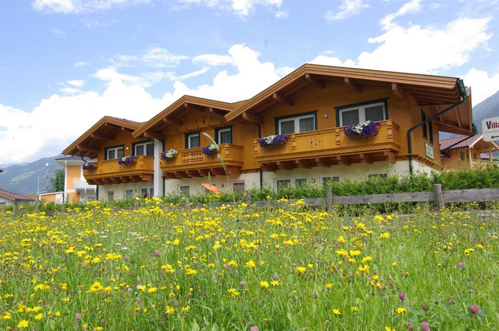 feratel-Chalets_Tirolerland_Mayrhofen_-_Sommer