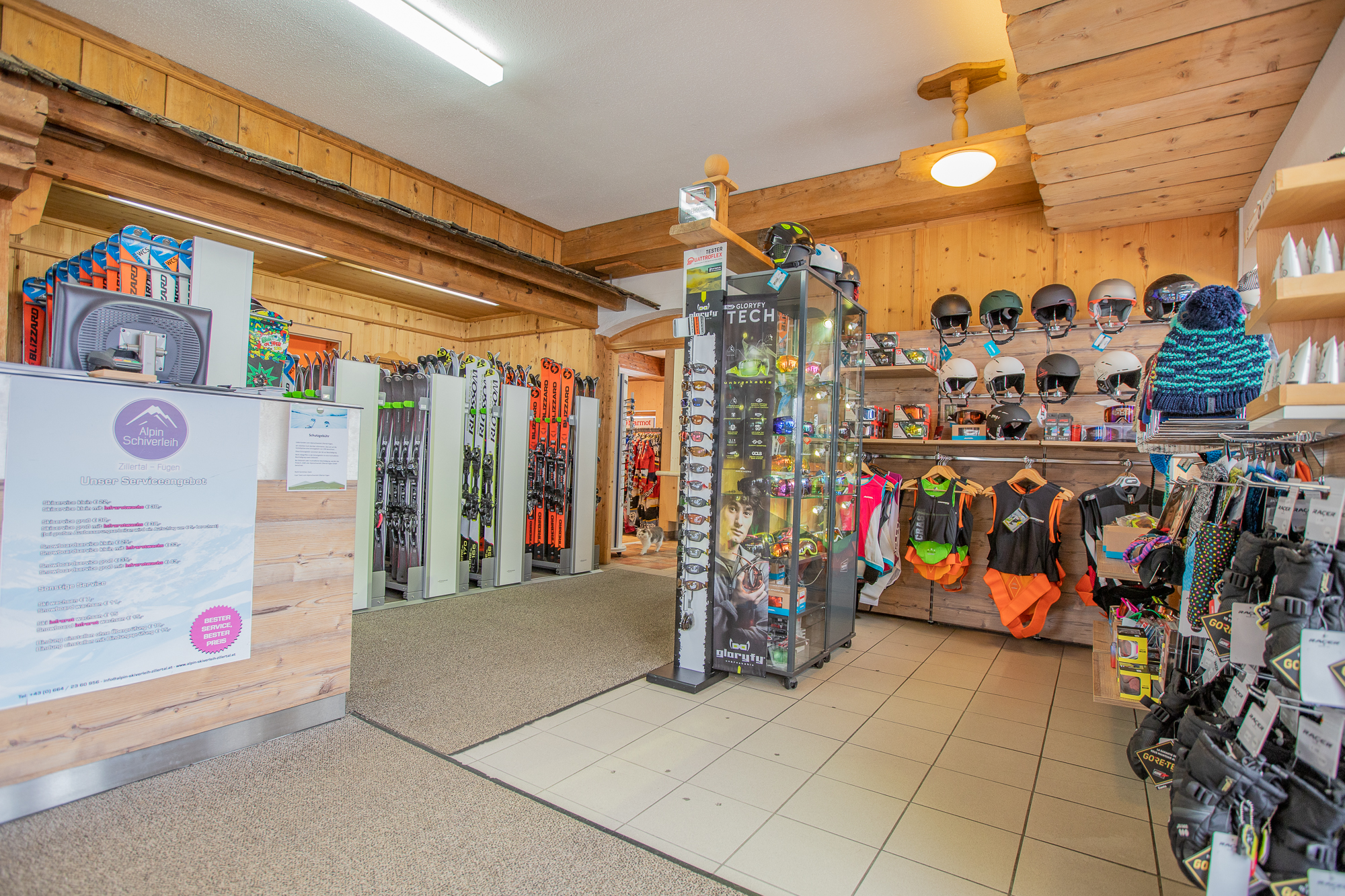 Alpinskiverleih Zillertal (c) netgemacht