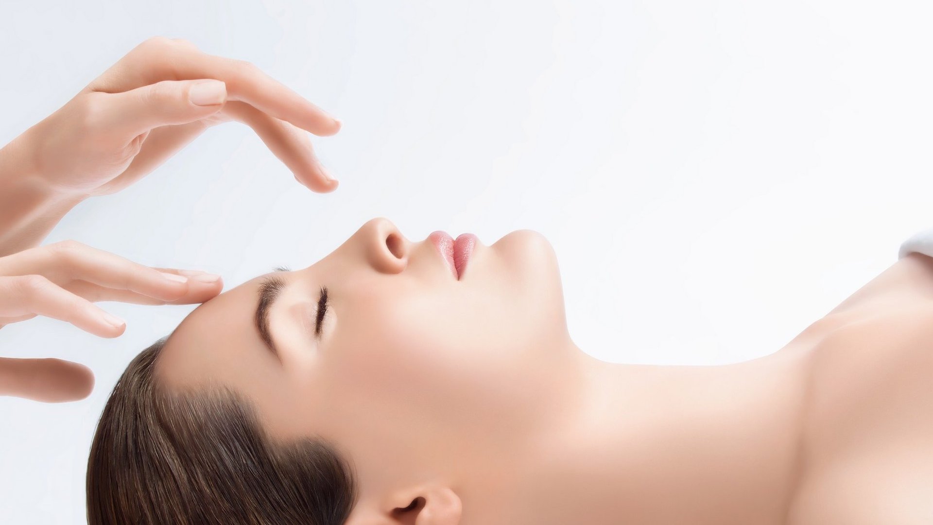 mys-Beauty & Foodie for real ladies in the Alpine Hideaway ZILLERTALERHOF-ZILLERTALERHOF GmbH - csm_BABOR_MODEL_TREATMENT_1_3d488d2e11.jpg