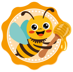 Illustriertes Badge für das myBauernherbst Adventure 2026. Eine fröhliche Biene hält einen Honiglöffel mit flüssigem Honig in einem gelb-orangefarbenen Siegel-Rahmen vor weißem Hintergrund.