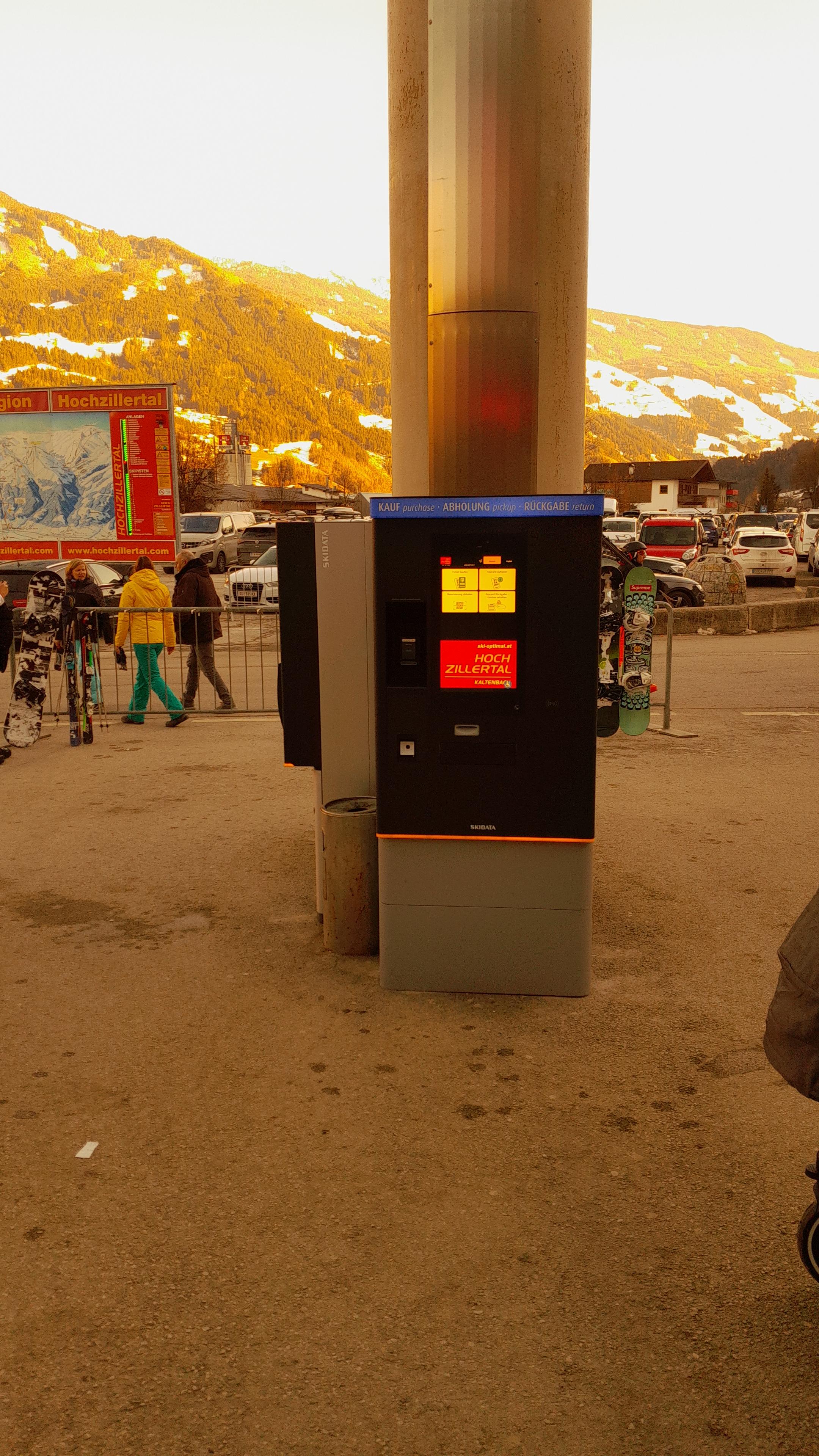 mys-Ticketautomat Terminal Hochzillertal-Verkaufsautomat I Hochzillertal